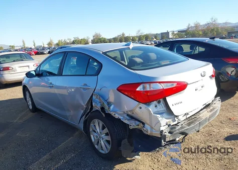2016 Kia Forte Lx z USA, uszkodzony, nr VIN KNAFX4A69G5595781